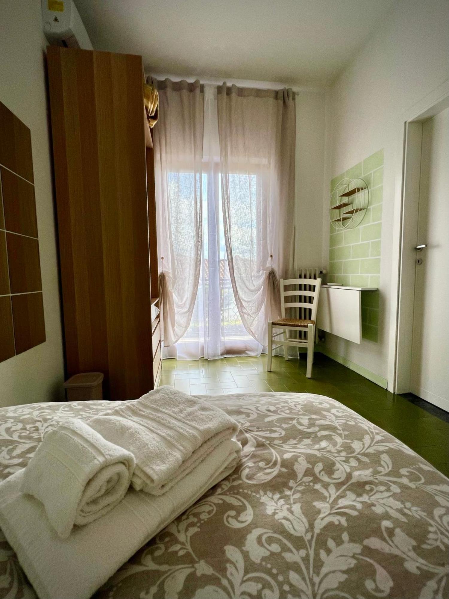 Bed&Breakfast Villa Lorena Forte dei Marmi Ruang foto